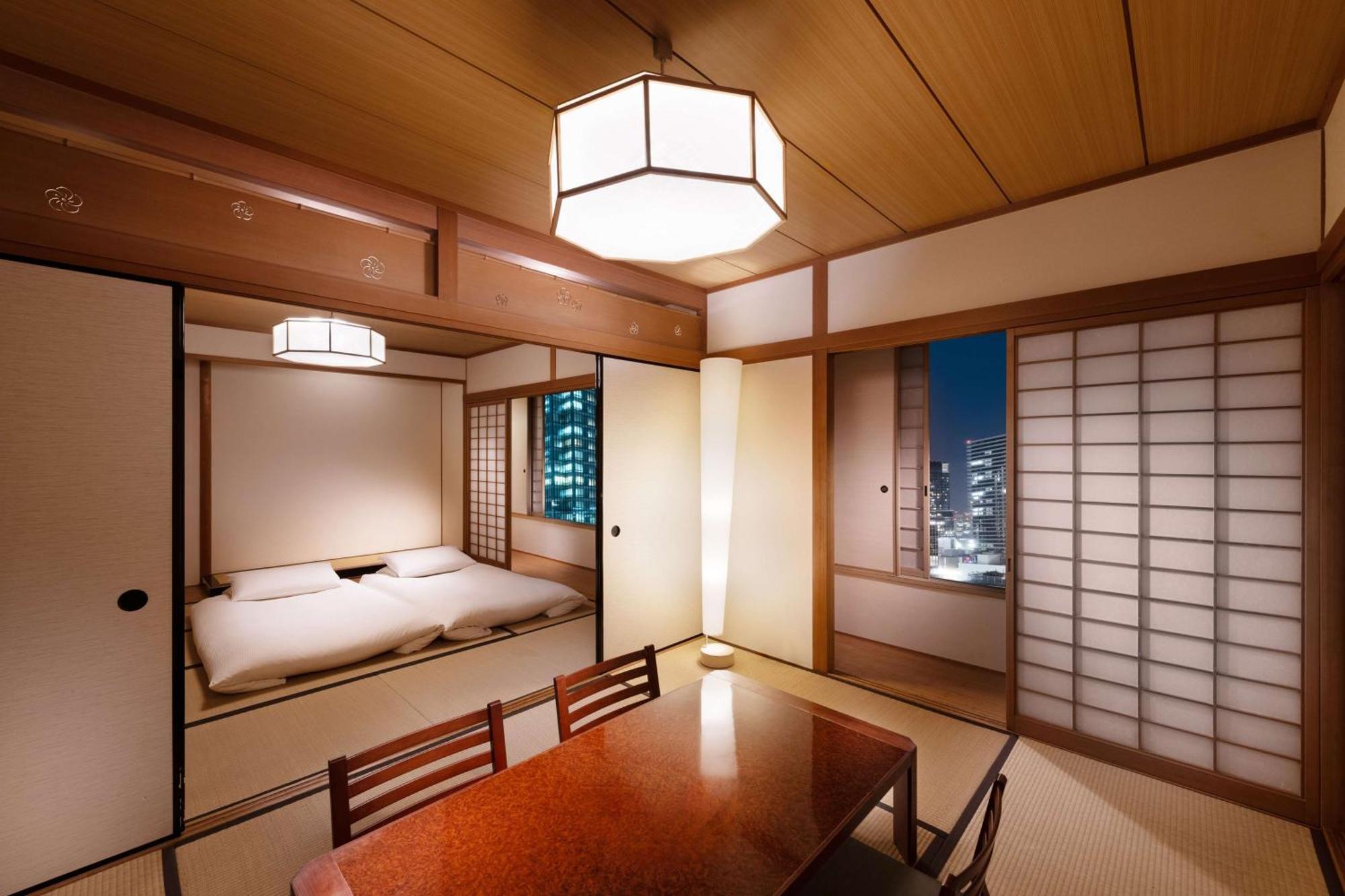 Hilton Osaka Hotel Exterior photo